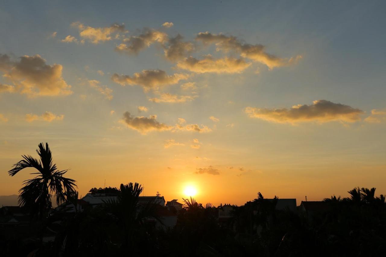 Sunny Riverside Homestay ホイアン エクステリア 写真
