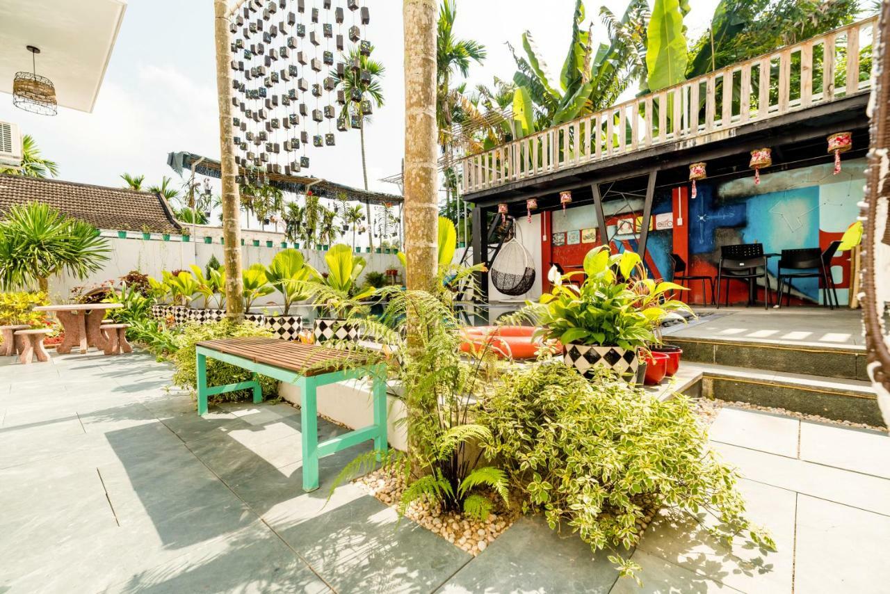 Sunny Riverside Homestay ホイアン エクステリア 写真