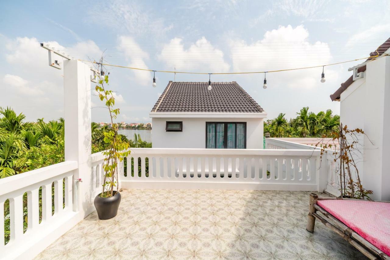 Sunny Riverside Homestay ホイアン エクステリア 写真